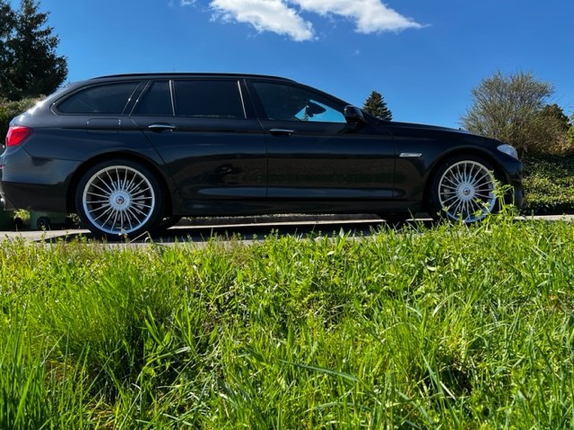 BMW Alpina B5 Touring 4.4 Biturbo BMW Alpina BMW Alpina B5 Touring 4.4 Biturbo