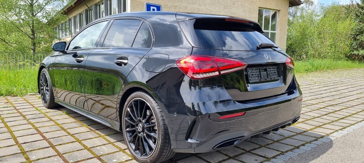 Mercedes-Benz A-Klasse W177 A 250 AMG Line 4m Mercedes-Benz Mercedes-Benz A-Klasse W177 A 250 AMG Line 4m