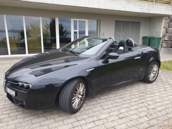 Alfa Romeo Spider 2.2 JTS Alfa Romeo Alfa Romeo Spider 2.2 JTS