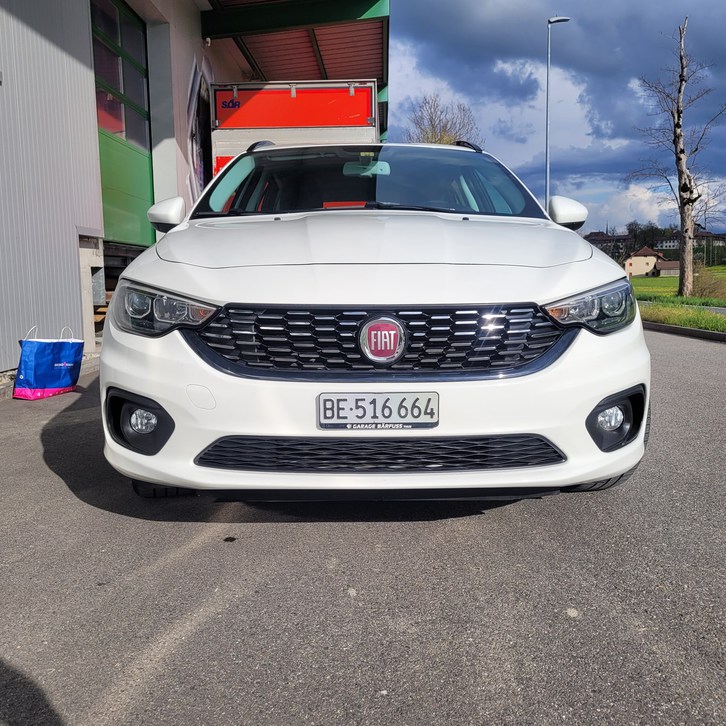 Fiat Tipo SW 1.4 T-Jet Lounge Fiat Fiat Tipo SW 1.4 T-Jet Lounge