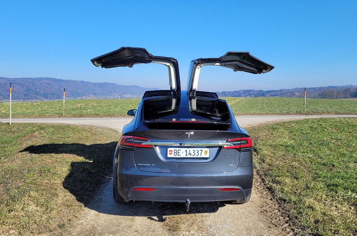Tesla Model X 90 D Tesla Tesla Model X 90 D