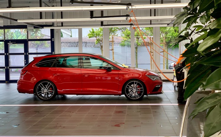SEAT Leon ST 2.0 TSI 300 Cupra 4Drive DSG SEAT SEAT Leon ST 2.0 TSI 300 Cupra 4Drive DSG