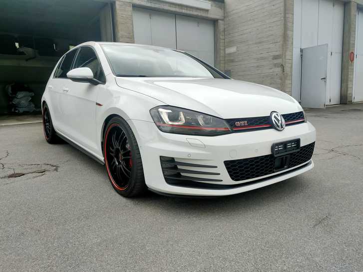 VW Golf VII 2.0 TSI GTI Performance DSG VW VW Golf VII 2.0 TSI GTI Performance DSG