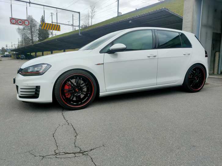 VW Golf VII 2.0 TSI GTI Performance DSG VW VW Golf VII 2.0 TSI GTI Performance DSG