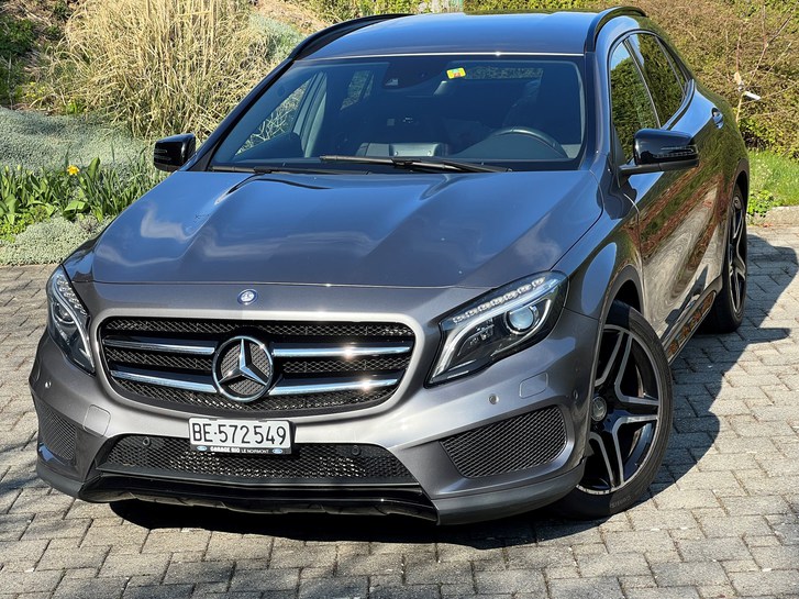 Mercedes-Benz GLA-Klasse X156 GLA 250 Style 4m Mercedes-Benz Mercedes-Benz GLA-Klasse X156 GLA 250 Style 4m