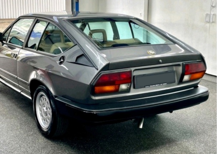 Alfa Romeo GTV 2000 Alfa Romeo Alfa Romeo GTV 2000