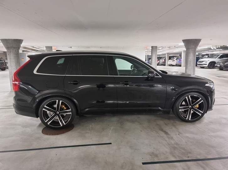 Volvo XC90 2.0 T8 TE R-Design 7P. AWD Volvo Volvo XC90 2.0 T8 TE R-Design 7P. AWD