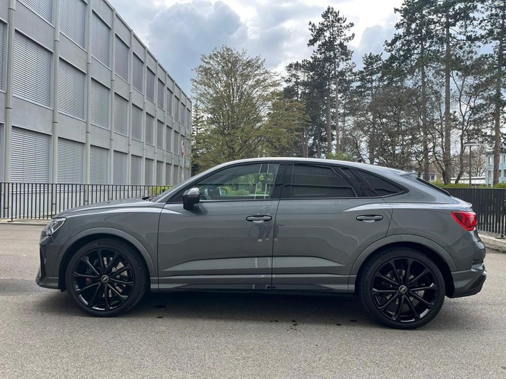 Audi RS Q3 Sportback 2.5 TFSI quattro S-Tronic Audi Audi RS Q3 Sportback 2.5 TFSI quattro S-Tronic