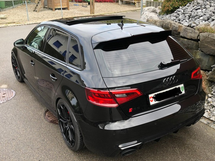 Audi RS3 Sportback 2.5 T FSI quattro S-Tronic Audi Audi RS3 Sportback 2.5 T FSI quattro S-Tronic