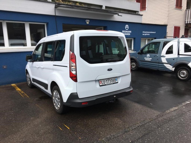 FORD Tourneo Connect 1.5 TDCi Trend (Kompaktvan / Minivan) FORD FORD Tourneo Connect 1.5 TDCi Trend (Kompaktvan / Minivan)
