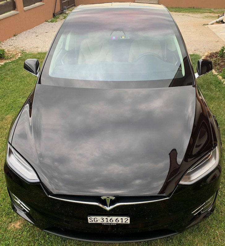 Tesla Model X 90 D