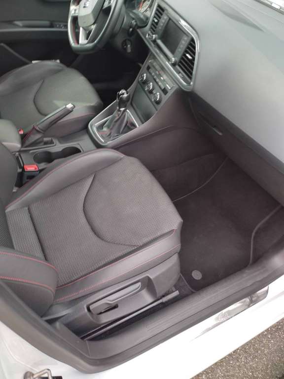 SEAT Leon 1.4 TSI 140 FR SEAT SEAT Leon 1.4 TSI 140 FR