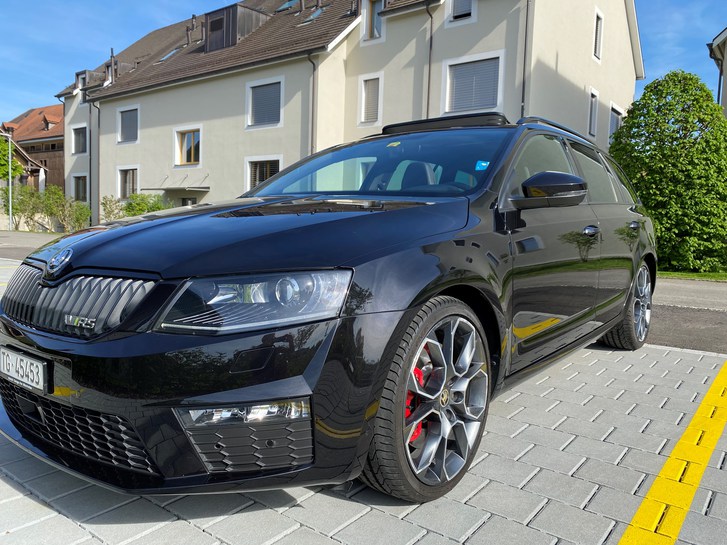Skoda Octavia Combi 2.0 TSI RS DSG