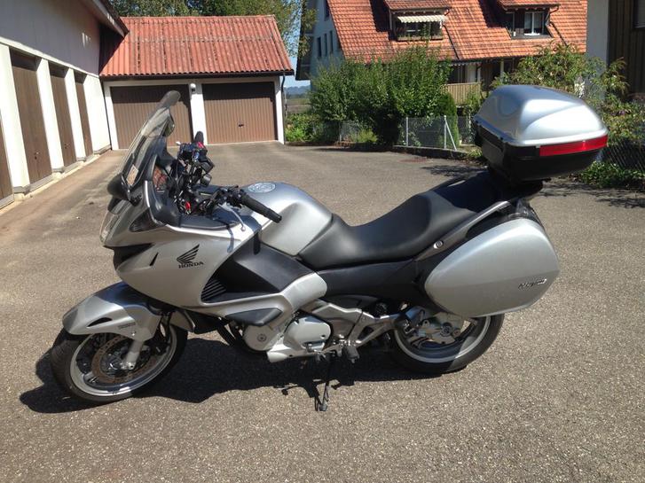 Honda NT 700 A Deauv.Swiss ABS
