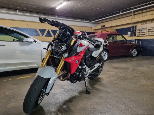 BMW F 900 R ABS BMW BMW F 900 R ABS