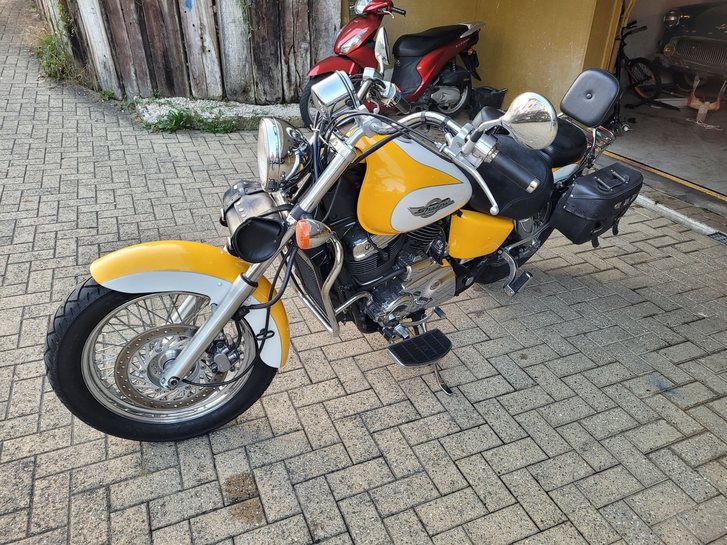 Honda VT 1100 C2 Shadow ACE Honda Honda VT 1100 C2 Shadow ACE