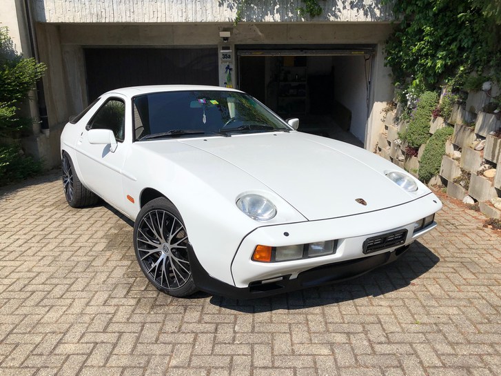 Porsche 928 5.0 S (4-V) Porsche Porsche 928 5.0 S (4-V)