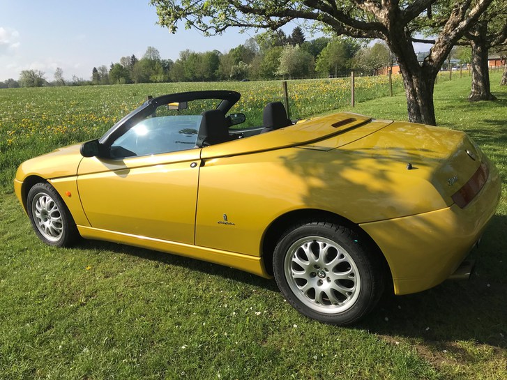 Alfa Romeo Spider 2.0 16V TS Alfa Romeo Alfa Romeo Spider 2.0 16V TS