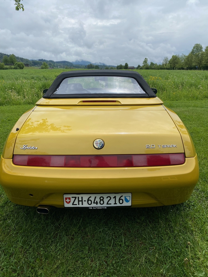 Alfa Romeo Spider 2.0 16V TS Alfa Romeo Alfa Romeo Spider 2.0 16V TS