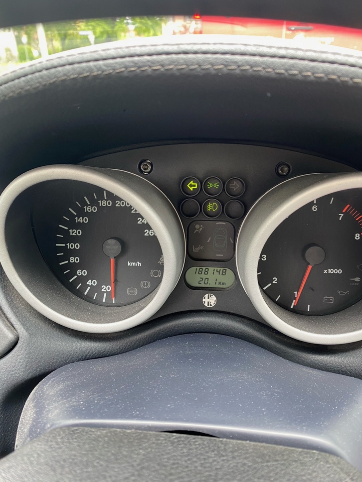 Alfa Romeo Spider 2.0 16V TS Alfa Romeo Alfa Romeo Spider 2.0 16V TS