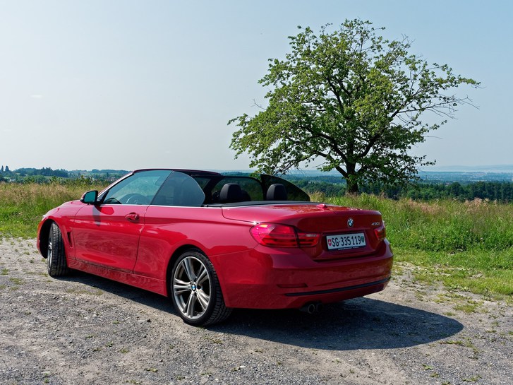 BMW 4er Reihe F33 Cabrio 430i SAG BMW BMW 4er Reihe F33 Cabrio 430i SAG