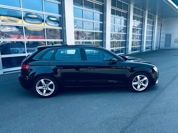 Audi A3 Sportback 2.0 T FSI Sport qu. S-Tronic Audi Audi A3 Sportback 2.0 T FSI Sport qu. S-Tronic