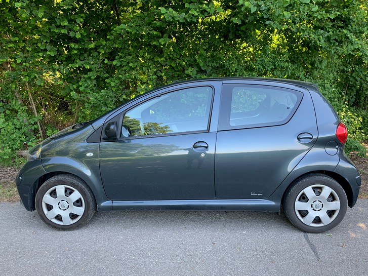 Toyota Aygo 1.0 VVT-i Linea Luna Toyota Toyota Aygo 1.0 VVT-i Linea Luna