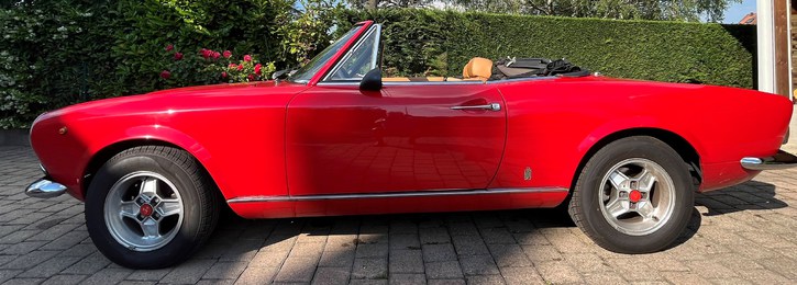 Fiat 124 Spider CS1 (Cabriolet) Fiat Fiat 124 Spider CS1 (Cabriolet)