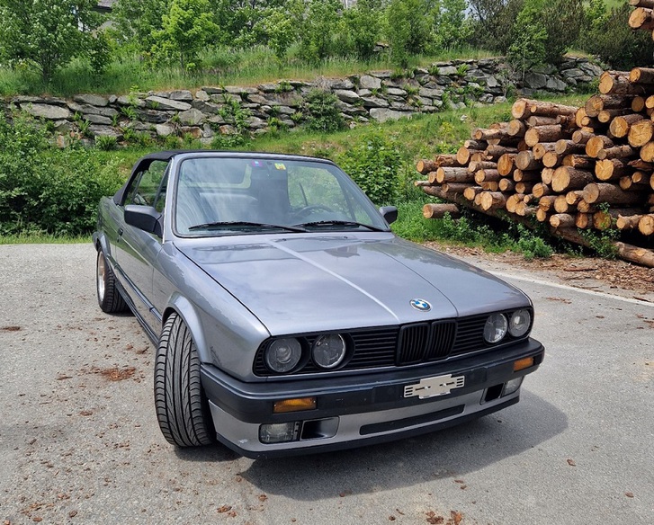 BMW 3er Reihe E30 Cabriolet 318i ABS AiB BMW BMW 3er Reihe E30 Cabriolet 318i ABS AiB