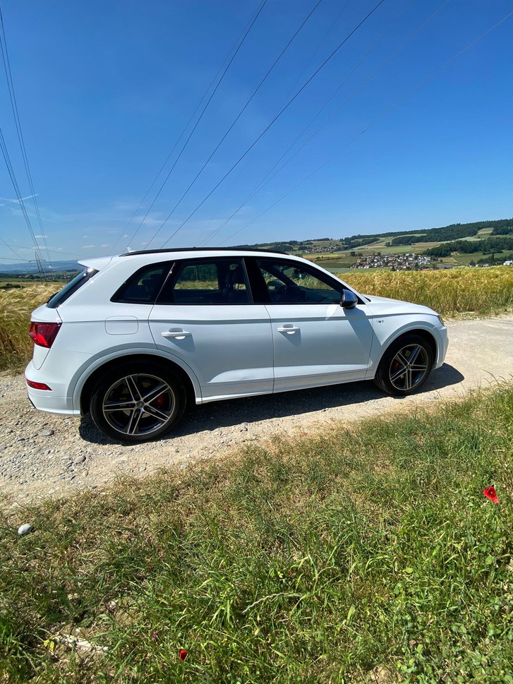 Audi SQ5 3.0 V6 TFSI quattro T-Tronic Audi Audi SQ5 3.0 V6 TFSI quattro T-Tronic