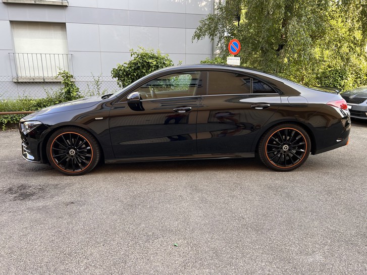 Mercedes-Benz CLA-Klasse C118 CLA 220 AMG Line 4m Mercedes-Benz Mercedes-Benz CLA-Klasse C118 CLA 220 AMG Line 4m