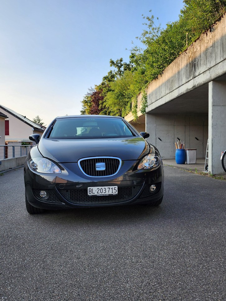 SEAT Leon 2.0 TFSI Stylance SEAT SEAT Leon 2.0 TFSI Stylance