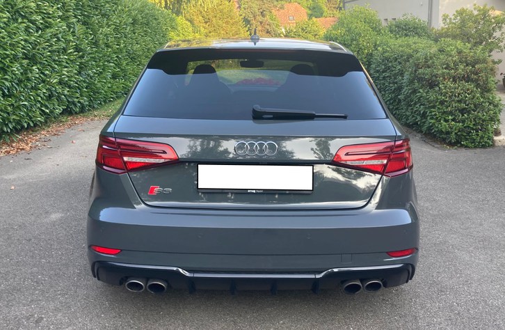 Audi S3 Sportback 2.0 T FSI quattro S-Tronic Audi Audi S3 Sportback 2.0 T FSI quattro S-Tronic
