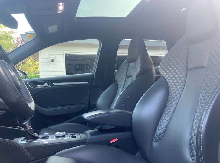 Audi S3 Sportback 2.0 T FSI quattro S-Tronic Audi Audi S3 Sportback 2.0 T FSI quattro S-Tronic