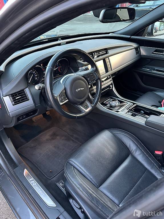 Jaguar XF 2.0 D 180 Prestige Jaguar Jaguar XF 2.0 D 180 Prestige