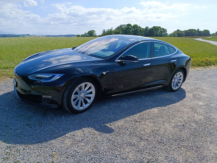 Tesla Model S 75 D Tesla Tesla Model S 75 D