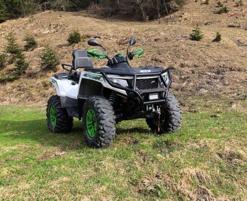 Arctic Cat 1000 4x4 XT TRV Arctic Cat Arctic Cat 1000 4x4 XT TRV