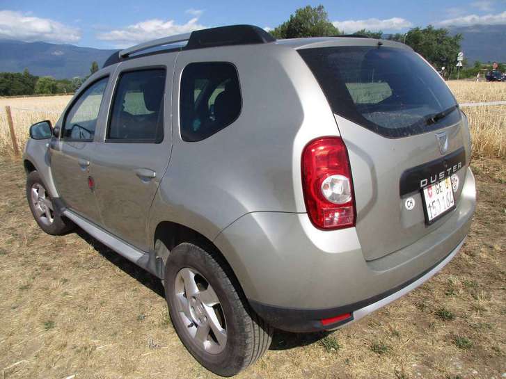 Dacia Duster 1.6 Lauréate 4x4 Dacia Dacia Duster 1.6 Lauréate 4x4