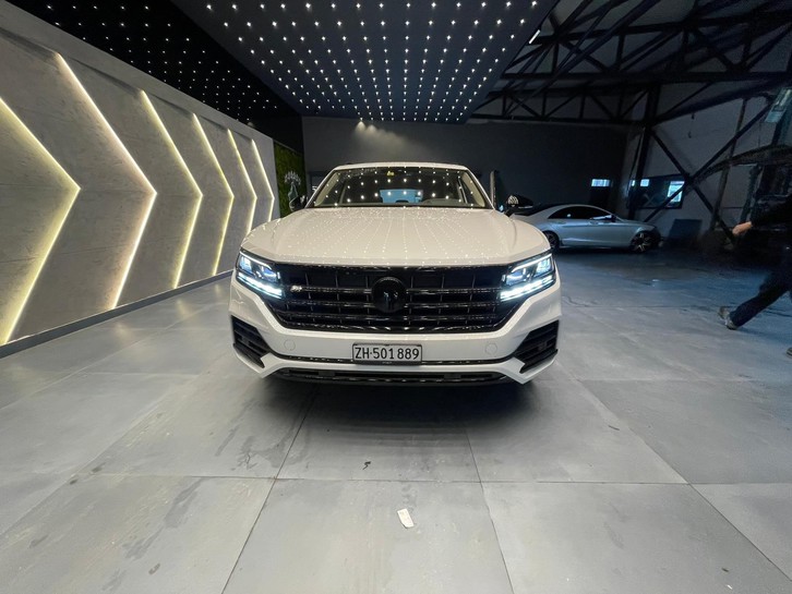 VW Touareg 3.0 V6 TDI 286 Elegance VW VW Touareg 3.0 V6 TDI 286 Elegance