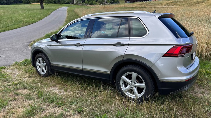 VW Tiguan 2.0 TDI SCR Highline DSG VW VW Tiguan 2.0 TDI SCR Highline DSG