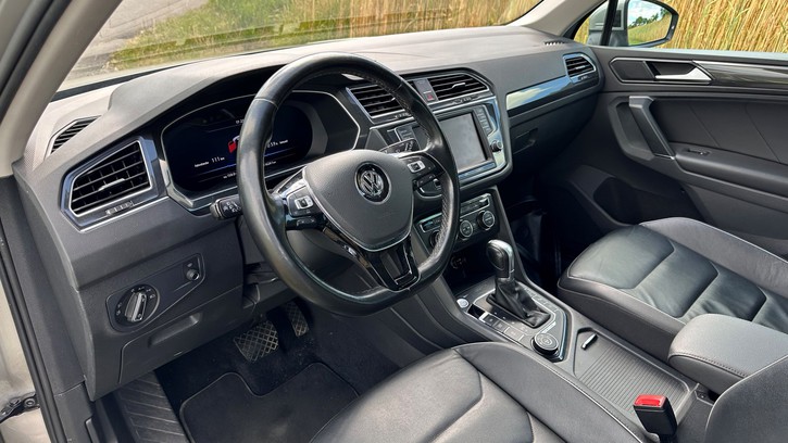 VW Tiguan 2.0 TDI SCR Highline DSG VW VW Tiguan 2.0 TDI SCR Highline DSG