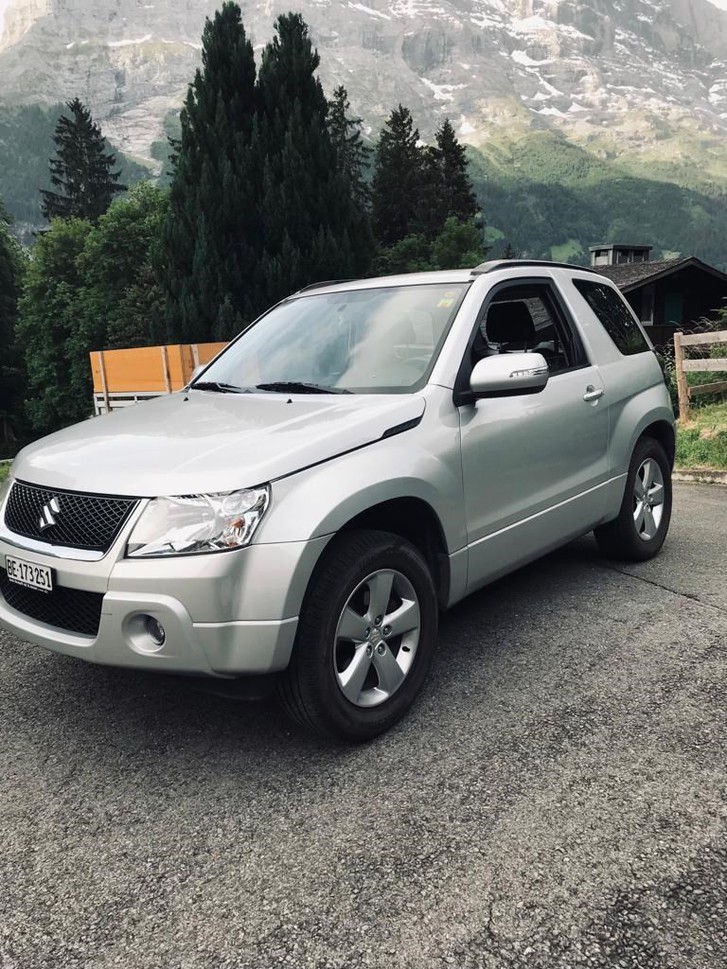 Suzuki Grand Vitara Wagon 2.4 VVT GL Top 4x4 Suzuki Suzuki Grand Vitara Wagon 2.4 VVT GL Top 4x4