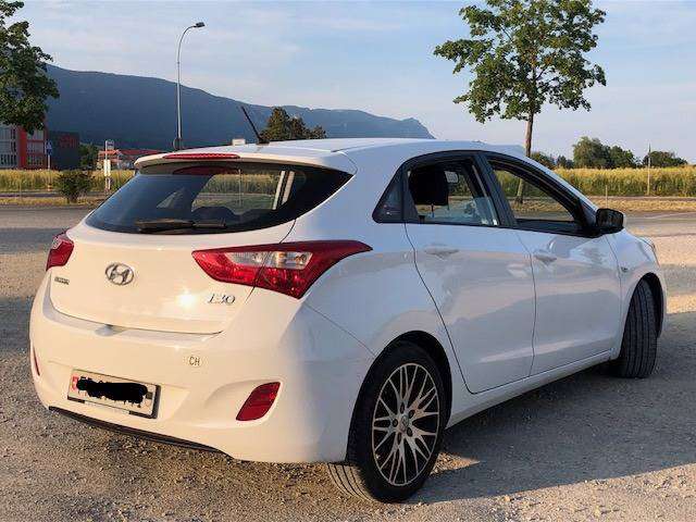 Hyundai i30 1.6 CRDi Origo Hyundai Hyundai i30 1.6 CRDi Origo