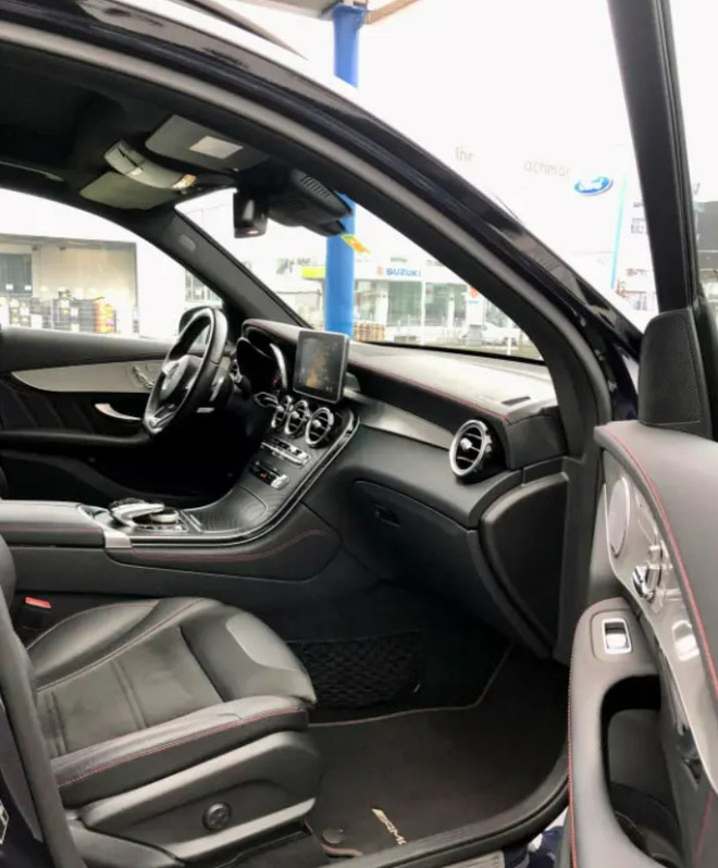Mercedes-Benz GLC-Klasse X253 GLC 43 AMG 4m Mercedes-Benz Mercedes-Benz GLC-Klasse X253 GLC 43 AMG 4m