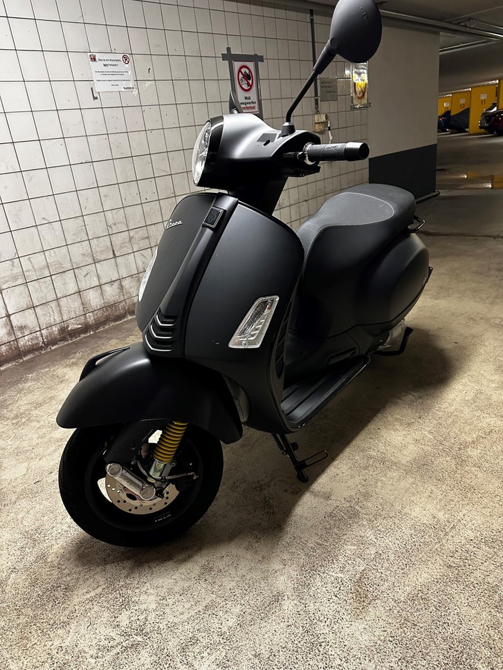 Piaggio Vespa 300 i.e.GTS Super Sport ABS/ASR Piaggio Piaggio Vespa 300 i.e.GTS Super Sport ABS/ASR