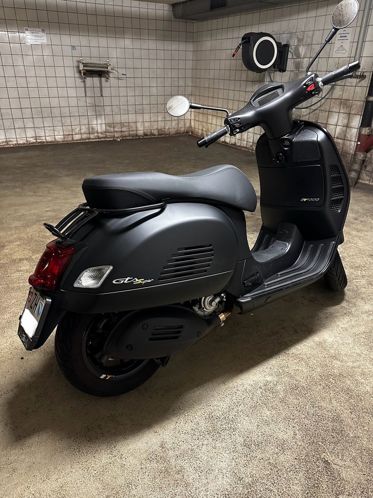Piaggio Vespa 300 i.e.GTS Super Sport ABS/ASR Piaggio Piaggio Vespa 300 i.e.GTS Super Sport ABS/ASR