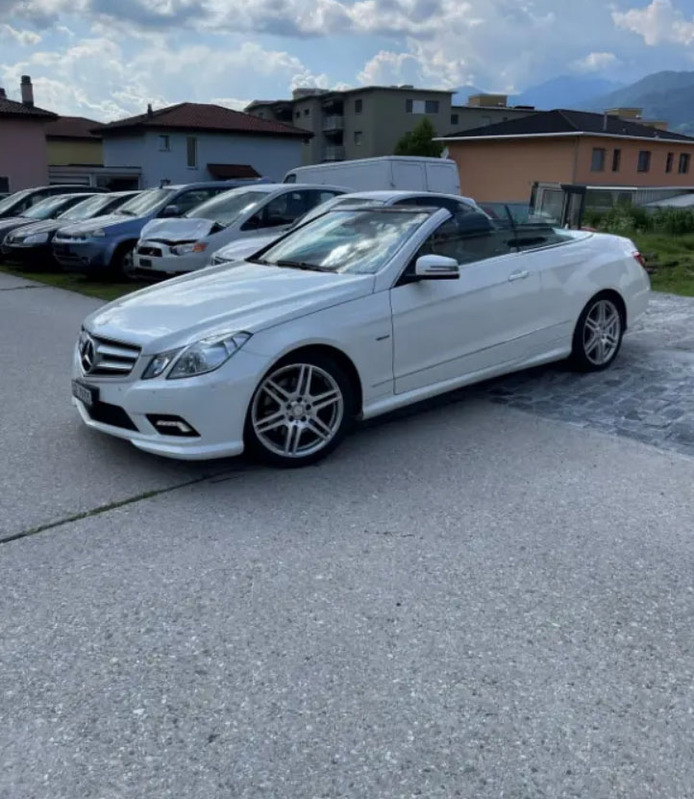 Mercedes-Benz E-Klasse A207 Cabriolet E 250 CGI BlueEF