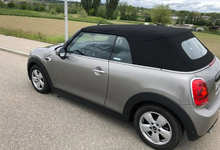 Mini Cabrio F57 1.5i Cooper SAG Mini Mini Cabrio F57 1.5i Cooper SAG