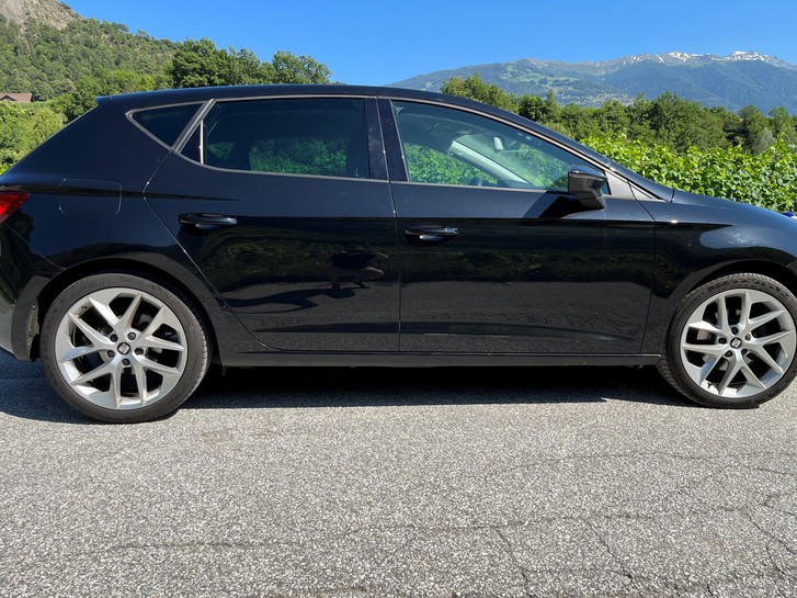 SEAT Leon 2.0 TDI FR SEAT SEAT Leon 2.0 TDI FR