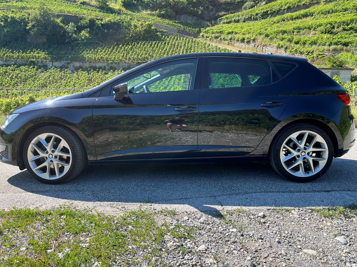 SEAT Leon 2.0 TDI FR SEAT SEAT Leon 2.0 TDI FR